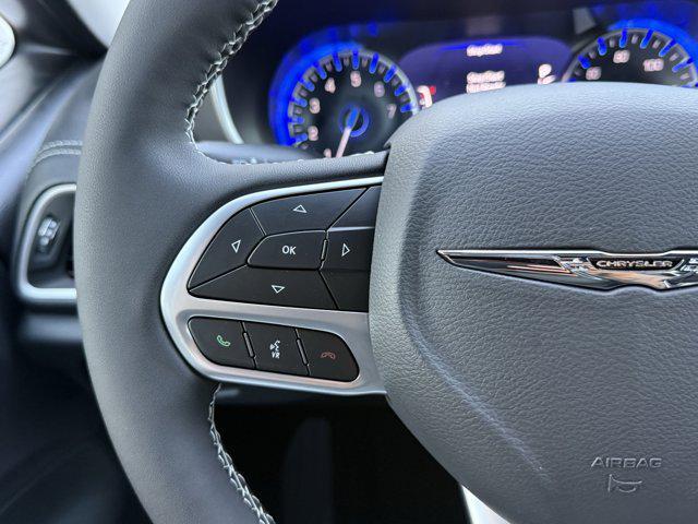 new 2025 Chrysler Pacifica car, priced at $35,987