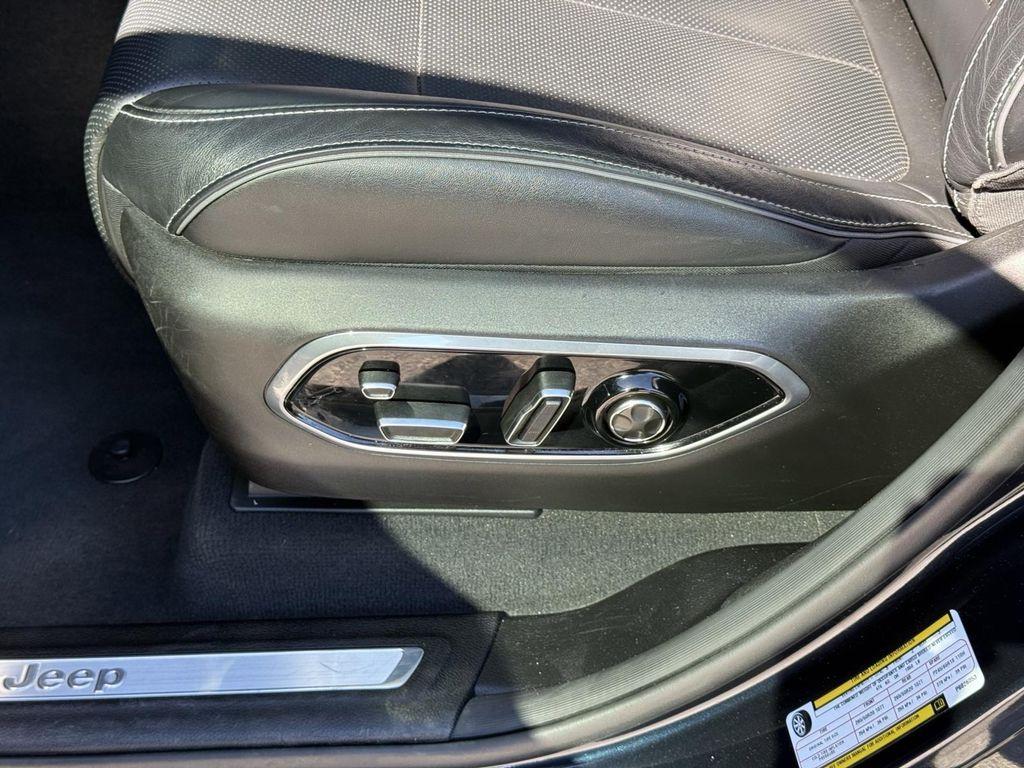 used 2023 Jeep Grand Cherokee car, priced at $32,000