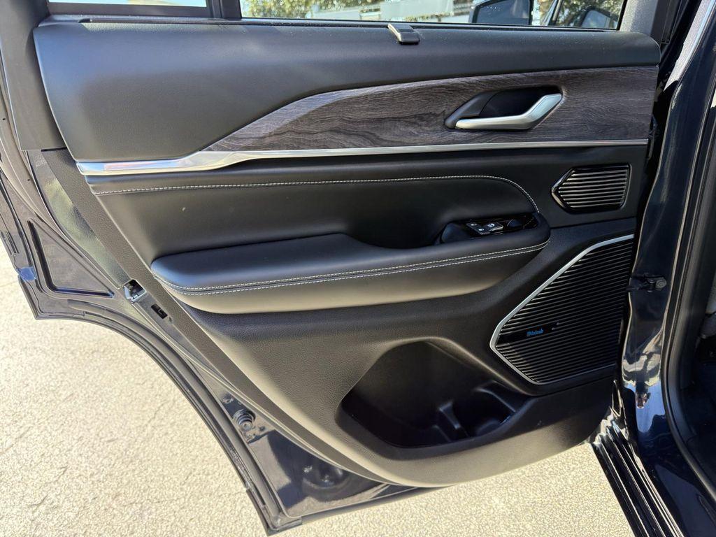 used 2023 Jeep Grand Cherokee car, priced at $32,000