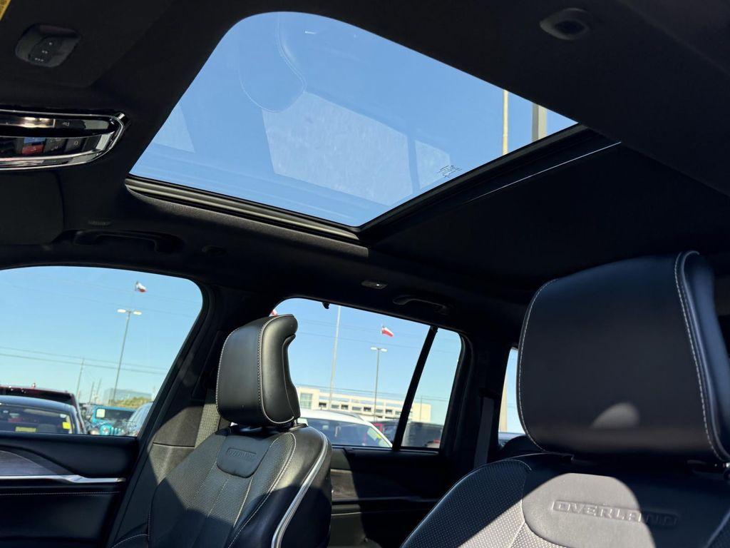 used 2023 Jeep Grand Cherokee car, priced at $32,000