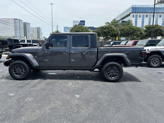 new 2024 Jeep Gladiator car, priced at $37,064