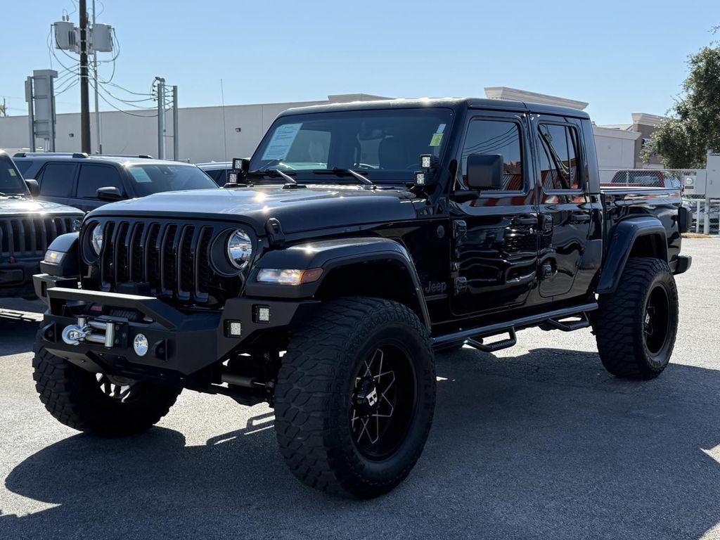 used 2021 Jeep Gladiator car, priced at $32,000