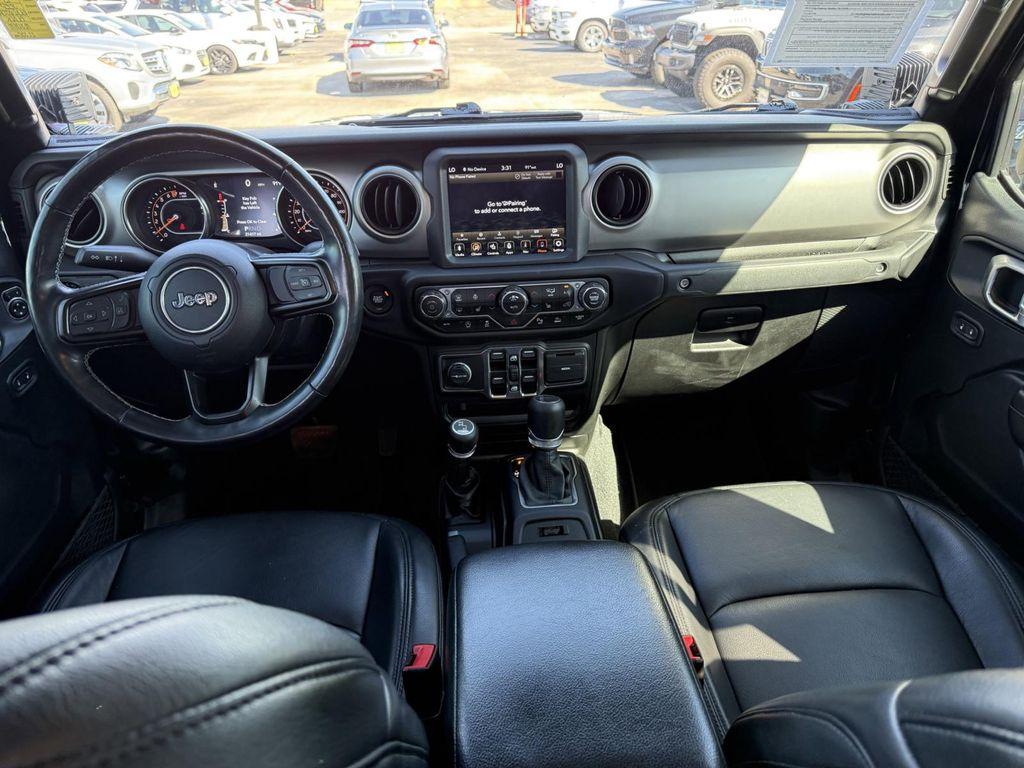used 2021 Jeep Gladiator car, priced at $32,000