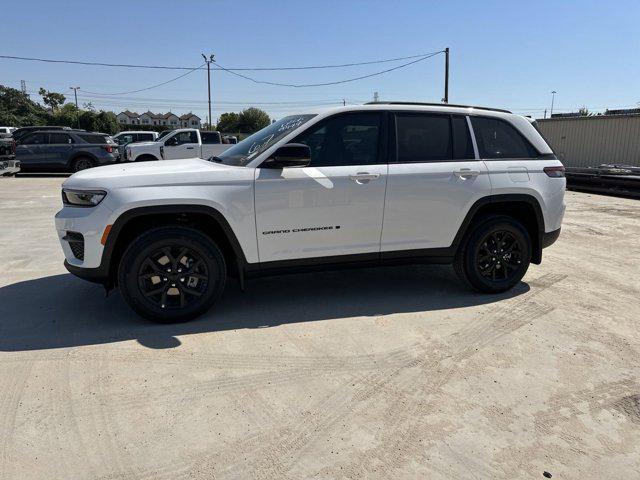 new 2024 Jeep Grand Cherokee car, priced at $36,401