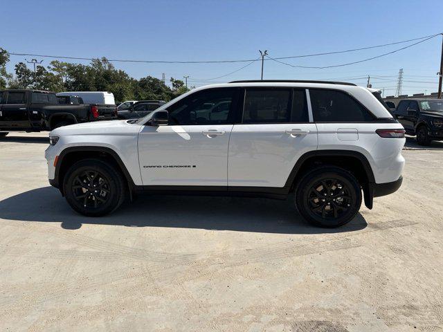 new 2024 Jeep Grand Cherokee car, priced at $36,401