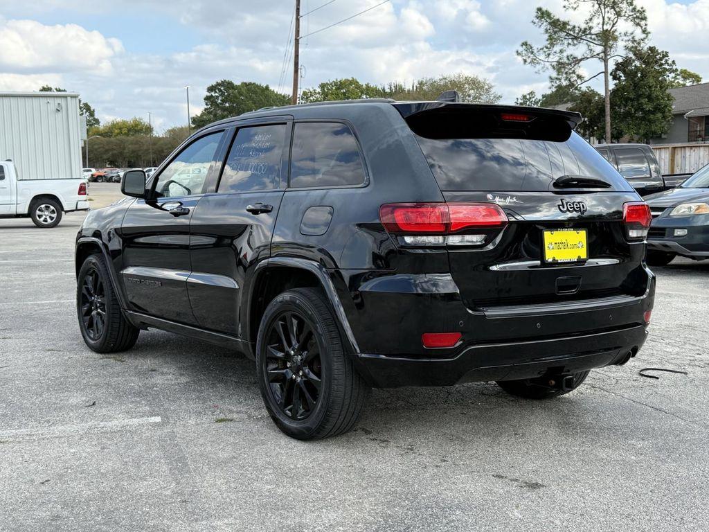 used 2018 Jeep Grand Cherokee car, priced at $17,000