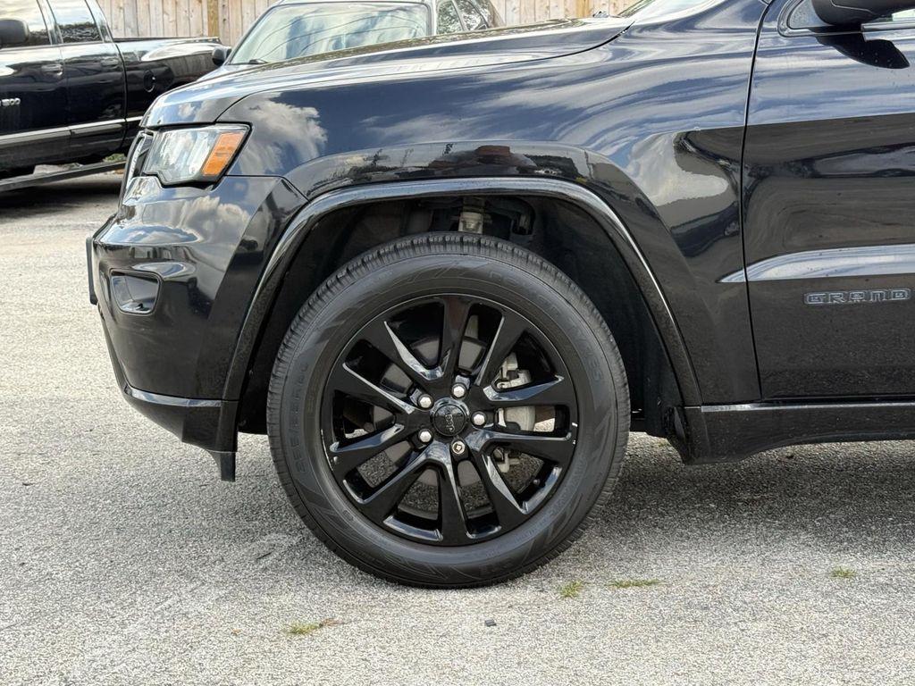 used 2018 Jeep Grand Cherokee car, priced at $17,000