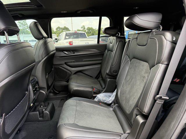 new 2025 Jeep Grand Cherokee L car, priced at $37,985