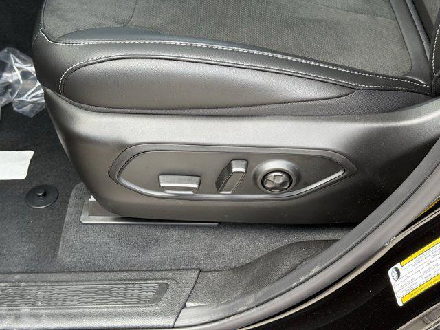 new 2025 Jeep Grand Cherokee L car, priced at $37,985