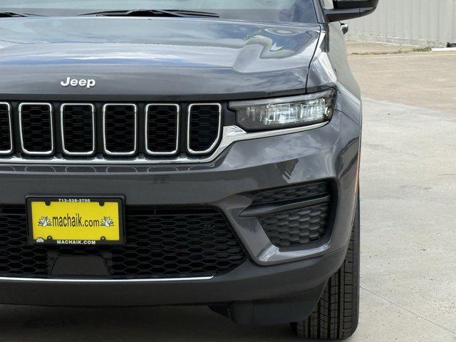 new 2025 Jeep Grand Cherokee car, priced at $33,750