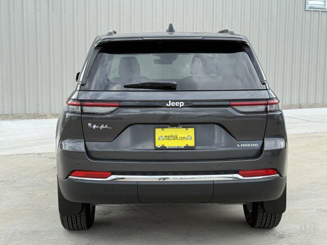 new 2025 Jeep Grand Cherokee car, priced at $33,750