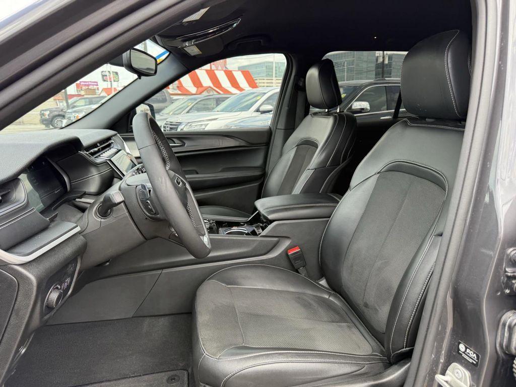 used 2023 Jeep Grand Cherokee car, priced at $28,700