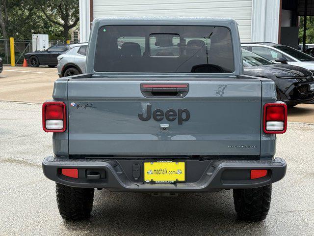new 2025 Jeep Gladiator car, priced at $40,721