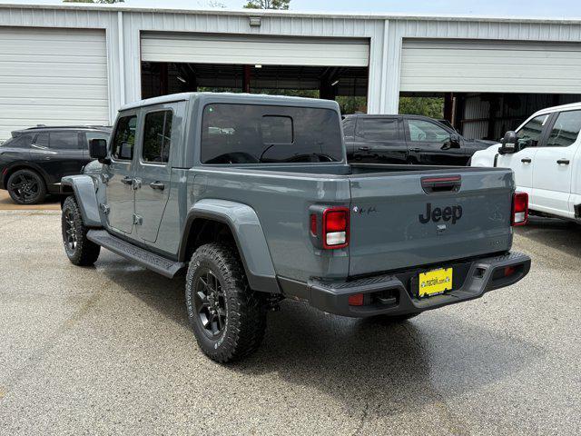 new 2025 Jeep Gladiator car, priced at $40,721