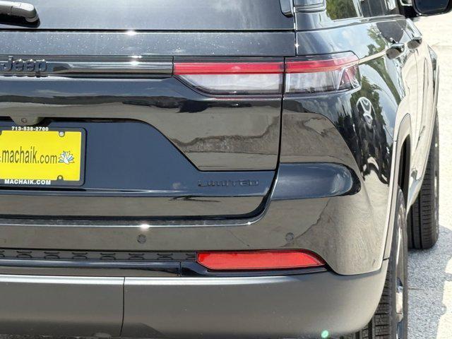 new 2025 Jeep Grand Cherokee car, priced at $39,378