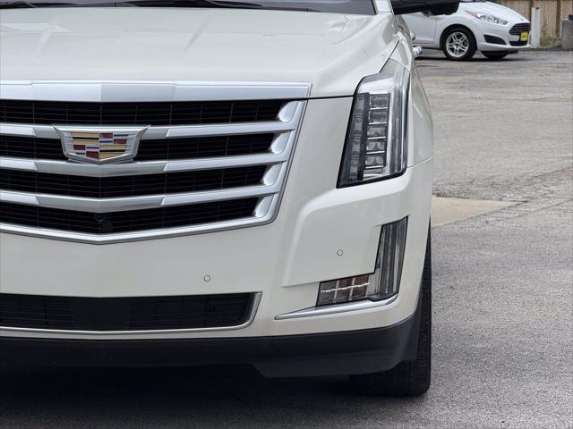 used 2015 Cadillac Escalade ESV car, priced at $25,000