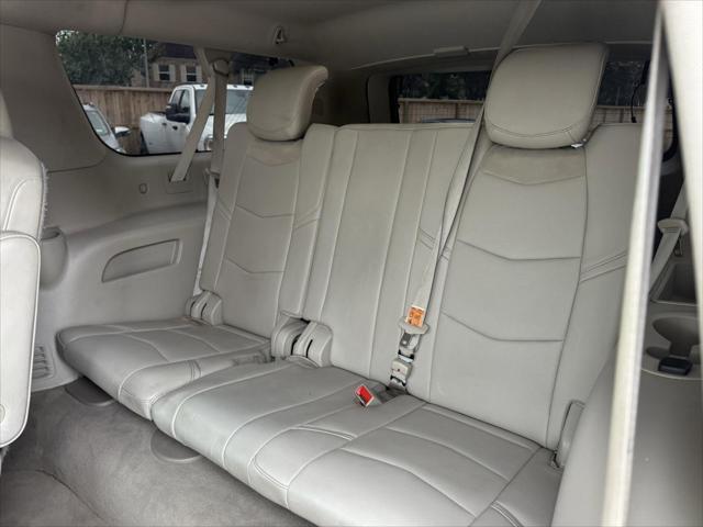 used 2015 Cadillac Escalade ESV car, priced at $20,500