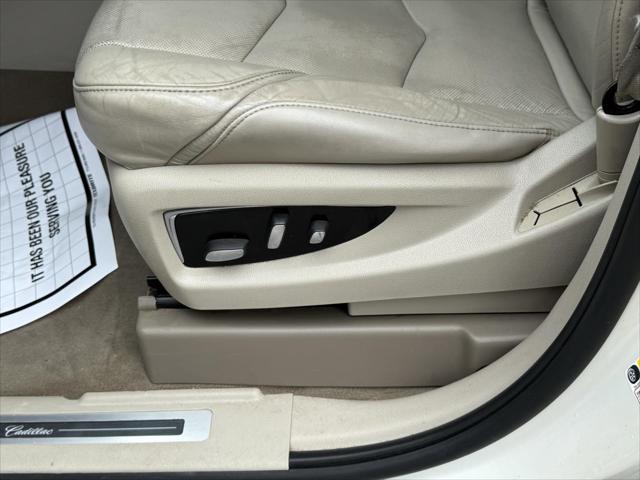 used 2015 Cadillac Escalade ESV car, priced at $20,500