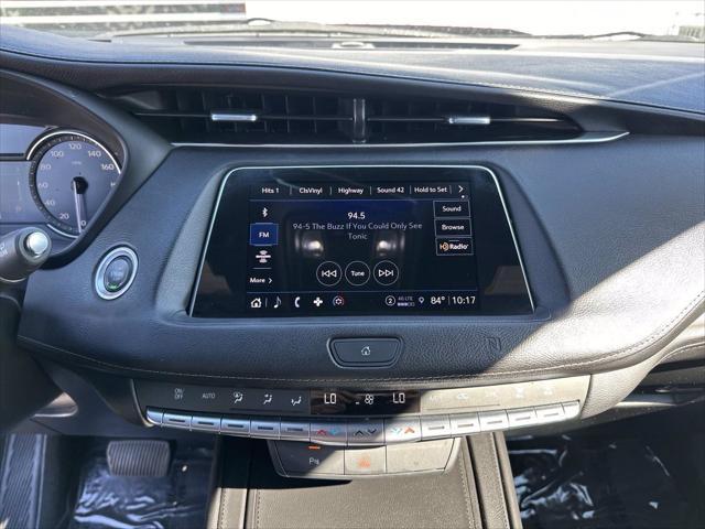 used 2021 Cadillac XT4 car, priced at $16,000