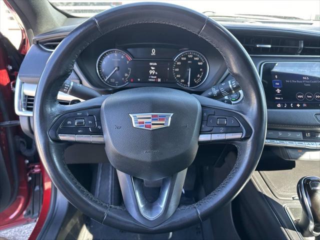 used 2021 Cadillac XT4 car, priced at $16,000