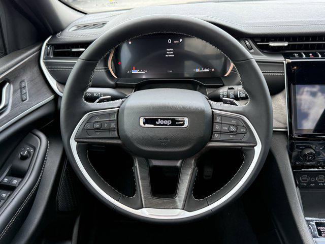 new 2025 Jeep Grand Cherokee car, priced at $43,347