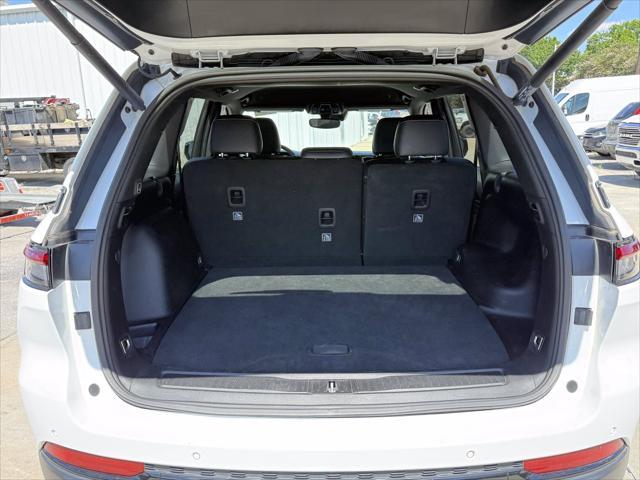 used 2023 Jeep Grand Cherokee car, priced at $33,500
