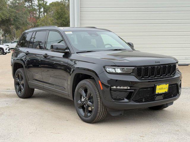 new 2025 Jeep Grand Cherokee car, priced at $42,024