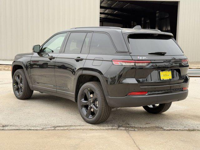 new 2025 Jeep Grand Cherokee car, priced at $42,024