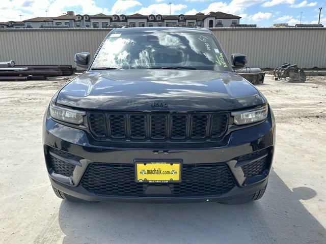 new 2024 Jeep Grand Cherokee car, priced at $36,919