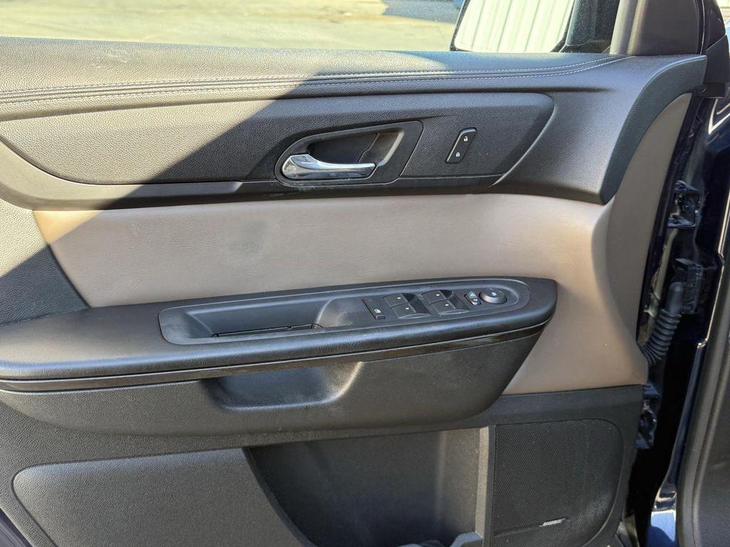 used 2015 GMC Acadia car, priced at $12,000