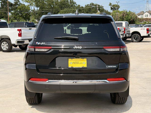 new 2025 Jeep Grand Cherokee car, priced at $33,750
