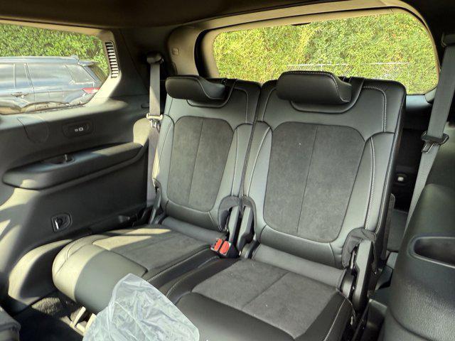 new 2025 Jeep Grand Cherokee L car, priced at $39,885