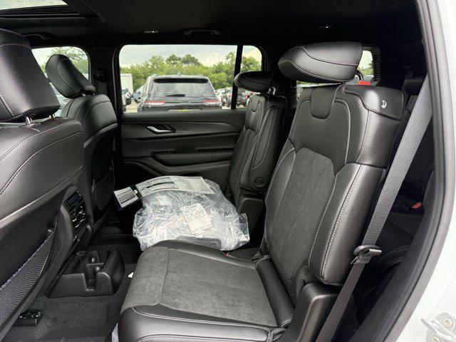 new 2025 Jeep Grand Cherokee L car, priced at $40,698