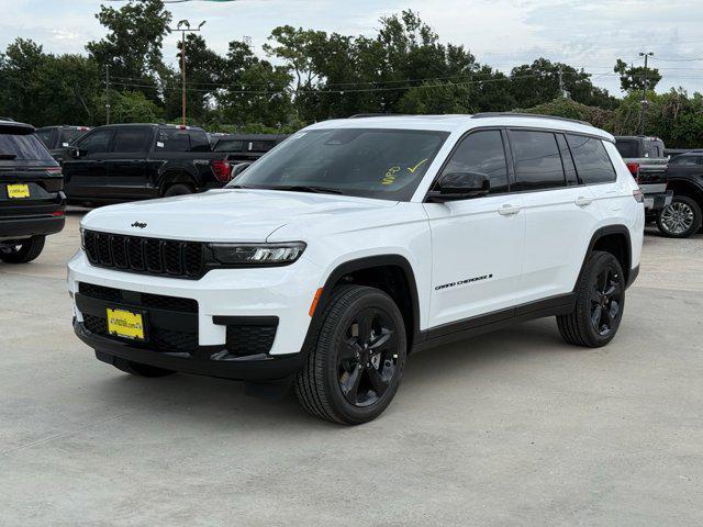 new 2025 Jeep Grand Cherokee L car, priced at $40,698
