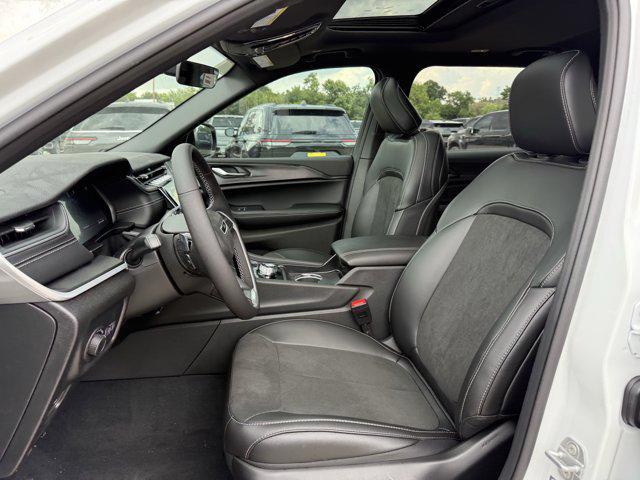 new 2025 Jeep Grand Cherokee L car, priced at $40,698