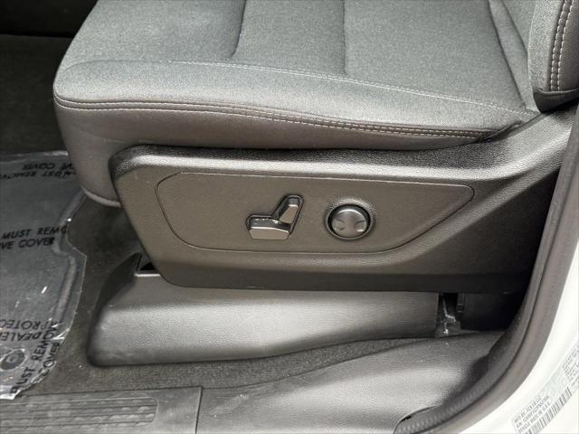 used 2023 Ram 1500 Classic car, priced at $32,000