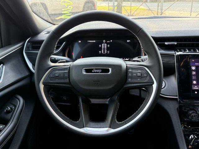 new 2025 Jeep Grand Cherokee car, priced at $35,819