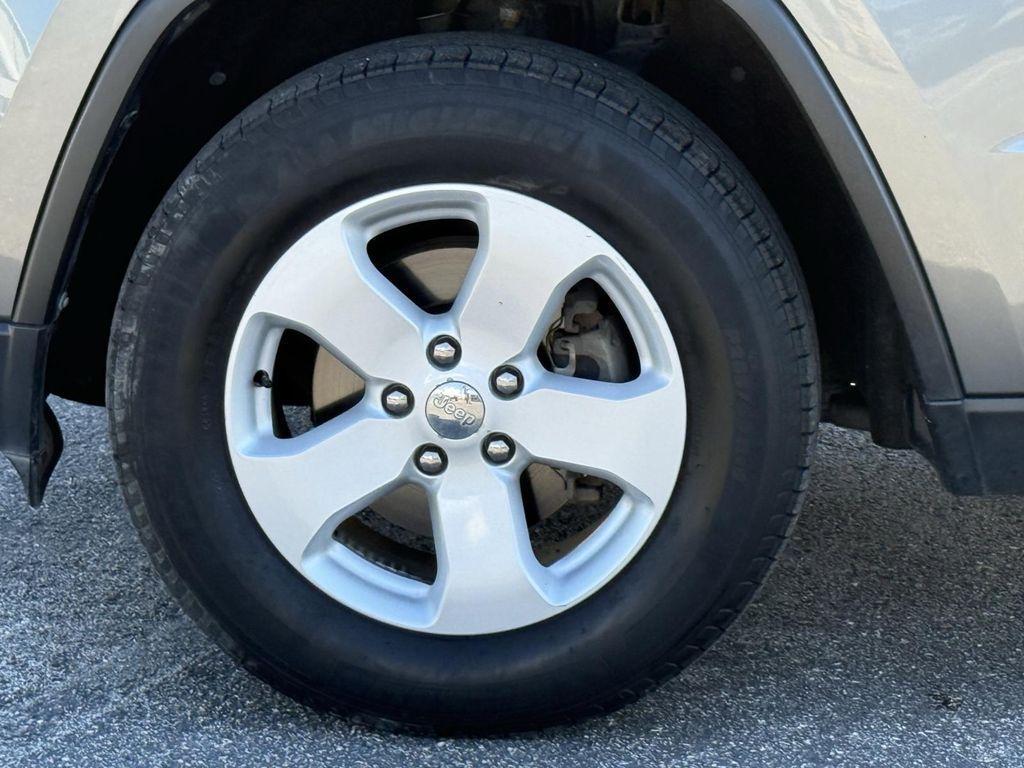 used 2013 Jeep Grand Cherokee car, priced at $11,000