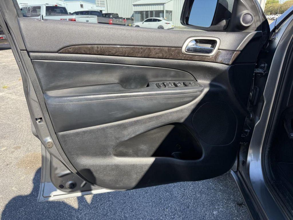 used 2013 Jeep Grand Cherokee car, priced at $11,000