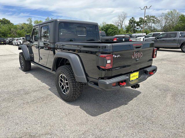 new 2024 Jeep Gladiator car, priced at $44,618