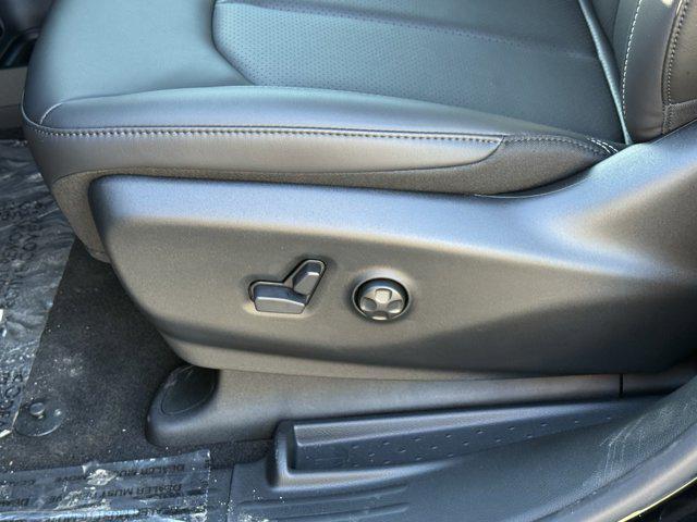 new 2026 Chrysler Pacifica car, priced at $39,176