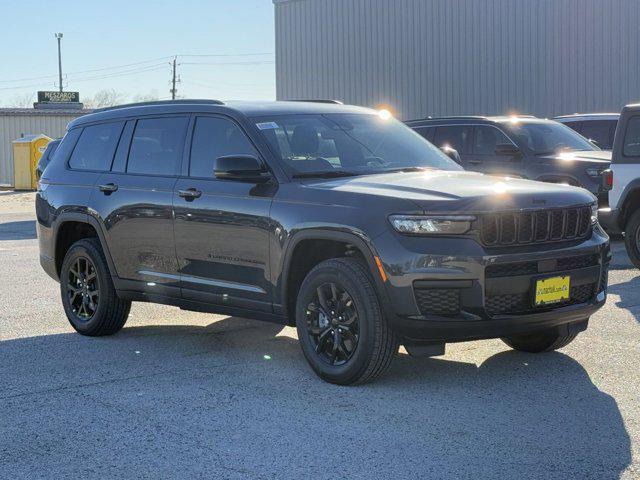 new 2025 Jeep Grand Cherokee L car, priced at $37,584