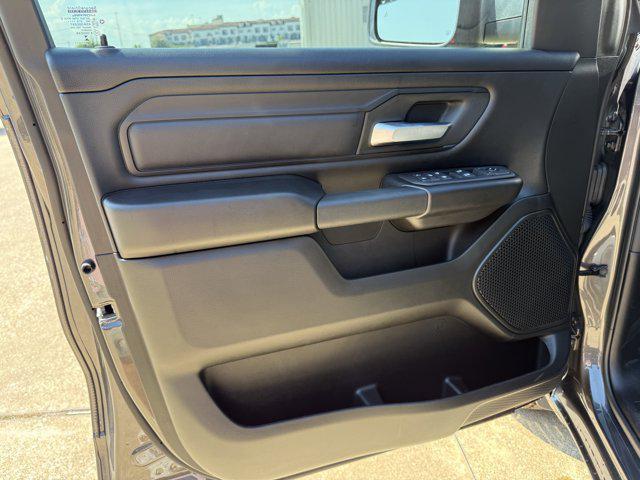 new 2025 Jeep Grand Cherokee car, priced at $43,104