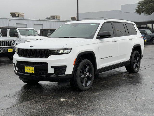 new 2024 Jeep Grand Cherokee L car, priced at $37,315