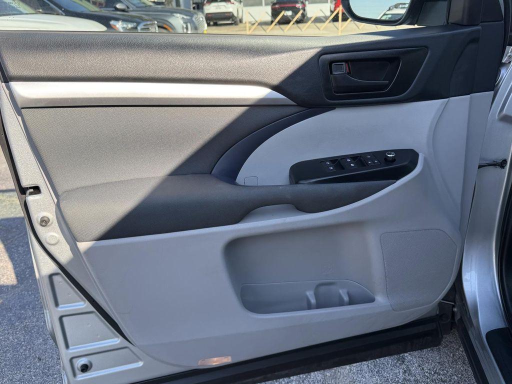 used 2019 Toyota Highlander car, priced at $20,000