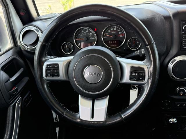 used 2015 Jeep Wrangler Unlimited car, priced at $18,500