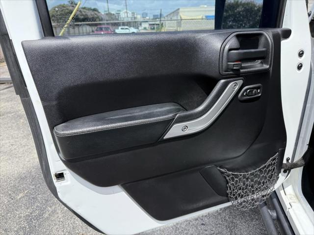 used 2015 Jeep Wrangler Unlimited car, priced at $18,500