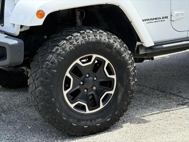 used 2015 Jeep Wrangler Unlimited car, priced at $18,500