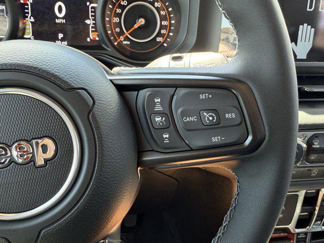 new 2025 Jeep Wrangler car, priced at $60,068