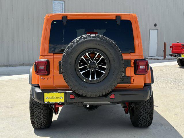 new 2025 Jeep Wrangler car, priced at $60,068